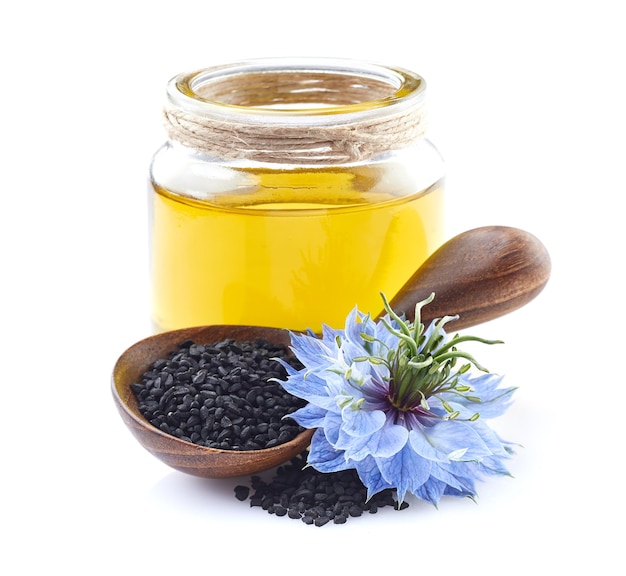 Jak działa olej z czarnuszki 250ml w codziennej diecie?