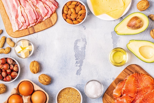 Jakie tłuszcze są niezdrowe i dlaczego warto ich unikać?