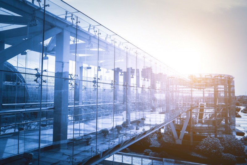 Pozwolenie środowiskowe dla dużych obiektów – dlaczego warto skorzystać z zewnętrznego audytu?